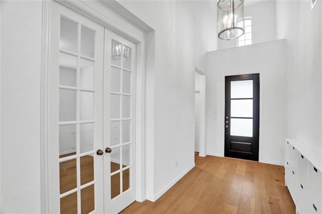 Foto del edificio - 545 Oakmoss St