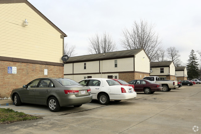 Foto del edificio - Pine Terrace Estates