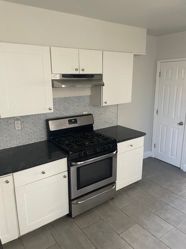 Foto del edificio - 4731 Princeton Ave