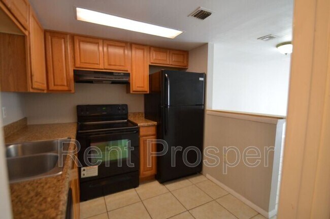 Building Photo - 4269 S Semoran Blvd