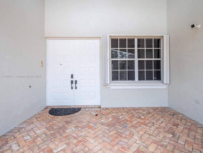Building Photo - 351 SW 184th Terrace