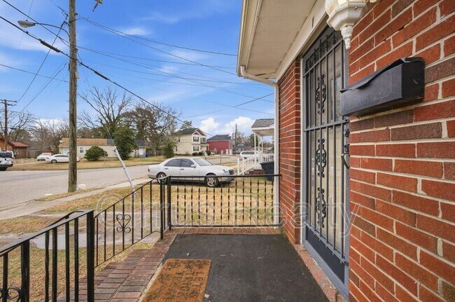 Foto del edificio - 1 Shelby St