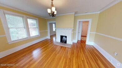 Building Photo - 2044 Forbes St