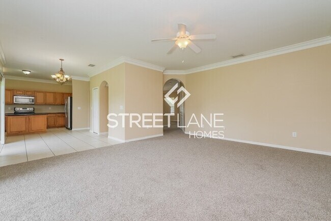 Foto del edificio - First full month free if lease signed by 8...