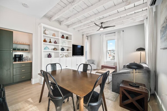 Foto del edificio - 105 Paul Gore St