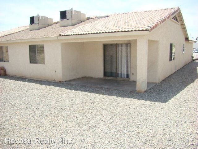 Building Photo - 1320 Lake Havasu Ave N