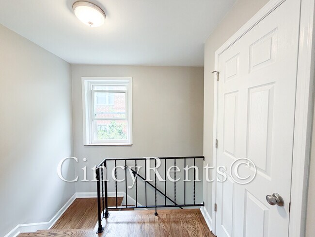 Foto del edificio - 4105 Paxton Woods Dr