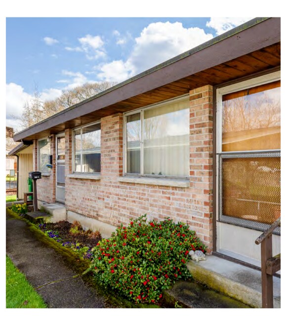 Foto principal - 78 Williams Ave S