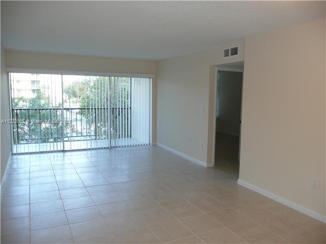 Building Photo - 502 NW 87th Ave