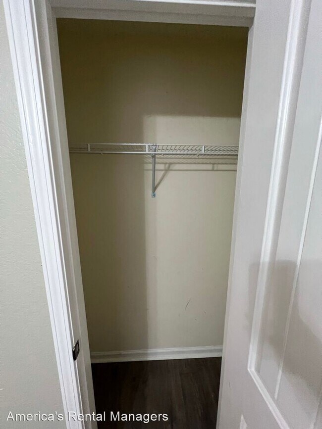 3 br, 2 bath House - 3145 Pinecreek Loop - 4