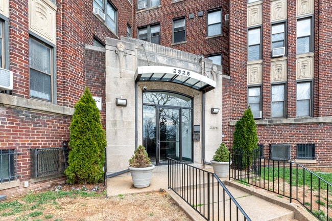 Building Photo - Adams Garden Towers