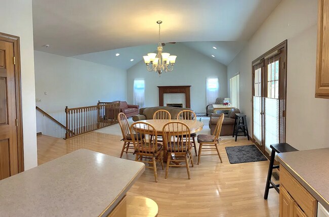 Foto del edificio - 3b/2.5 House for Rent