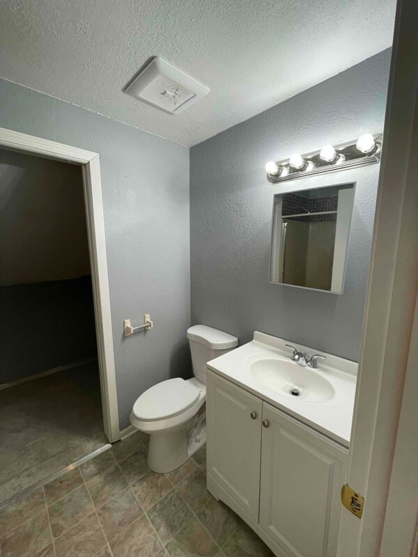 Building Photo - 2567 S 9th Pl