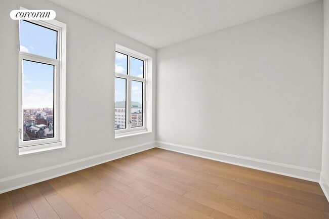 Foto del edificio - 100 Claremont Ave