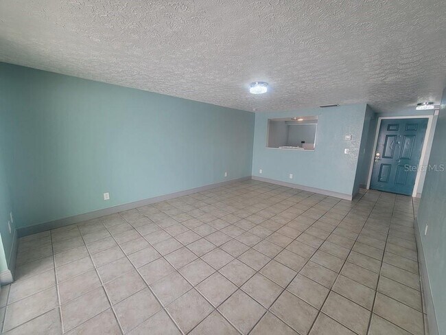 Foto del edificio - 5711 Silver Spur Dr