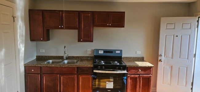 Building Photo - 4157 W Adams St - Unit 4159-3