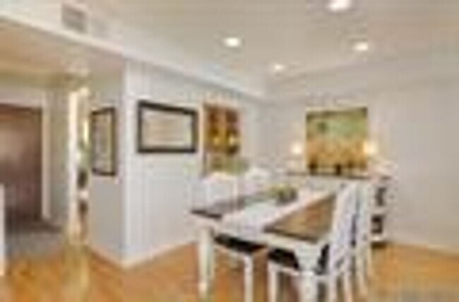 Foto del edificio - Terrific updated 2Br/2Ba condo in Bernardo Heights - Lomas Bernardo Complex