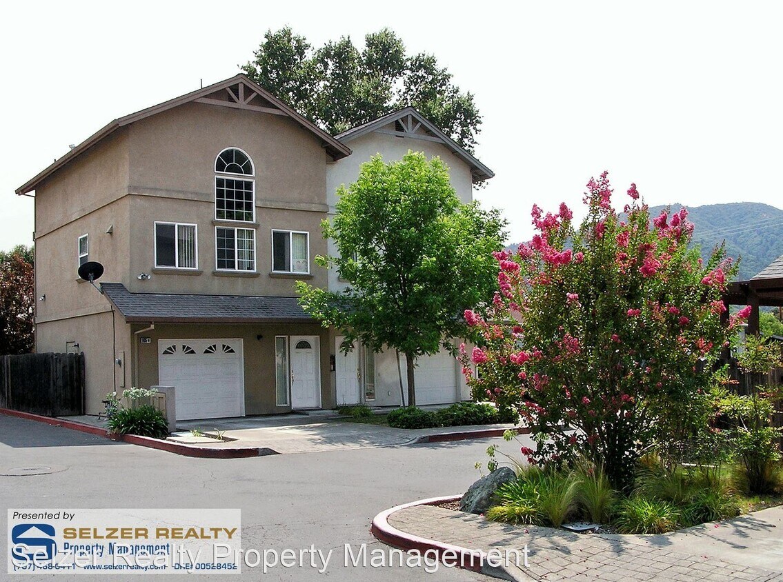 905 Waugh Ln Unit I, Ukiah, CA 95482 Room for Rent in Ukiah, CA