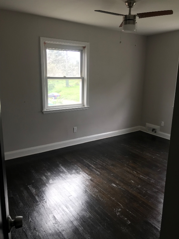 Foto del edificio - 1416 E Cold Spring Ln