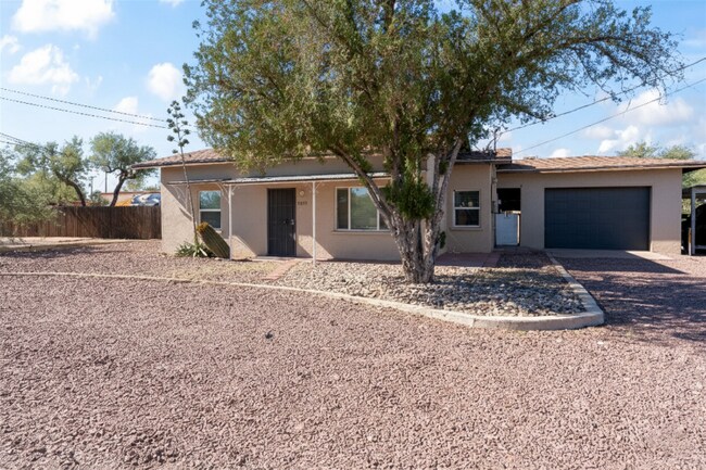 Photo - 3833 N Tyndall Ave House