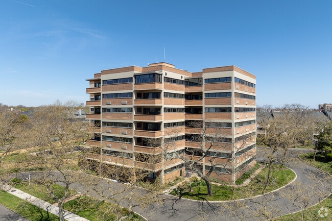 Esplanade Condominiuim