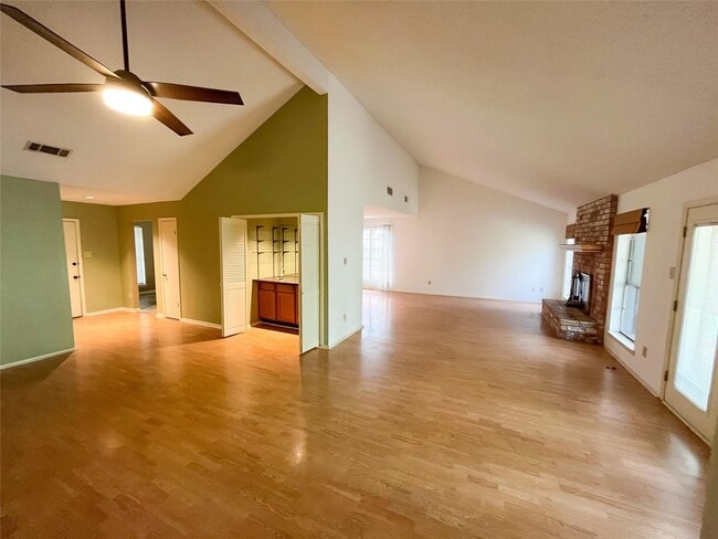 Foto del edificio - 25531 Chapel Ridge Ln