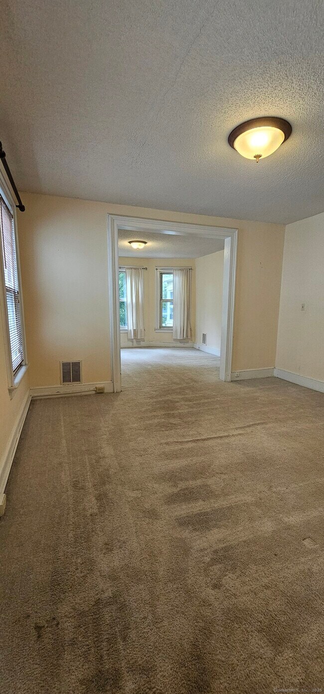 Foto del edificio - 285 Willow St