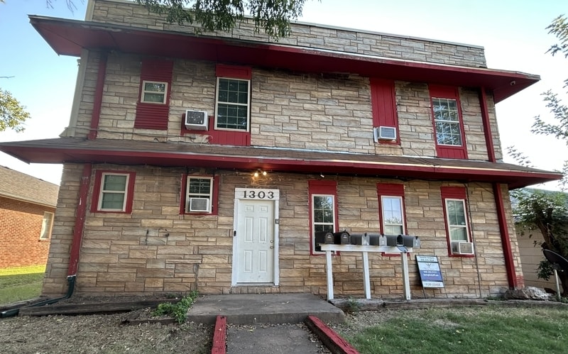 Foto principal - 1303 Bell St
