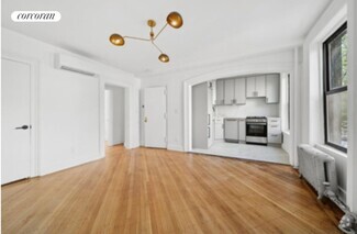 Building Photo - 366 Clermont Ave