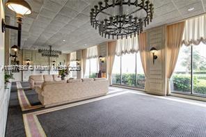 Foto del edificio - 5555 Collins Ave