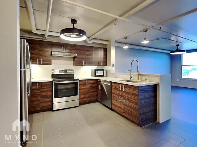 Foto del edificio - 535 W Thomas Rd