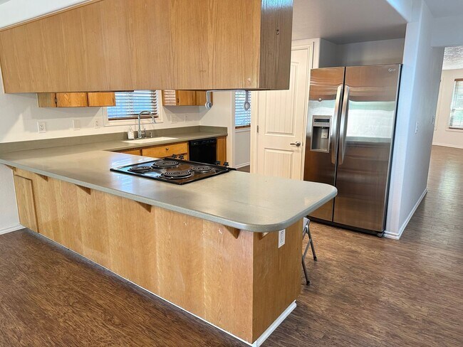 Foto del edificio - 3 Bedroom 2 Bath Hillsboro Home!