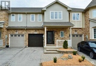 Building Photo - 5329 Applegarth Dr