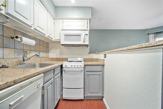 Building Photo - 2314 Bamboo Dr