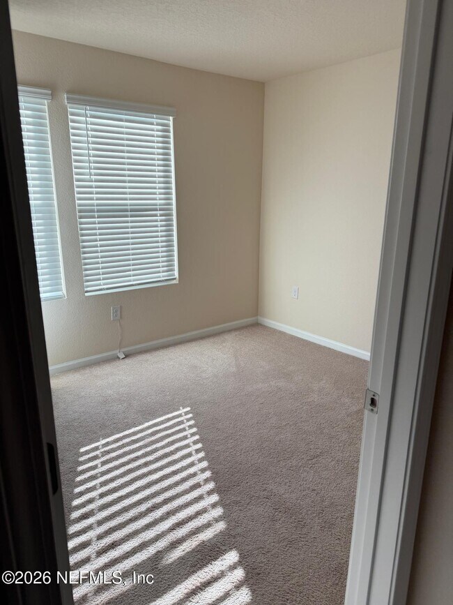 Foto del edificio - 855 Centennial St