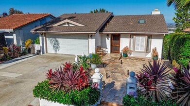 Building Photo - 13905 Mira Montana Dr