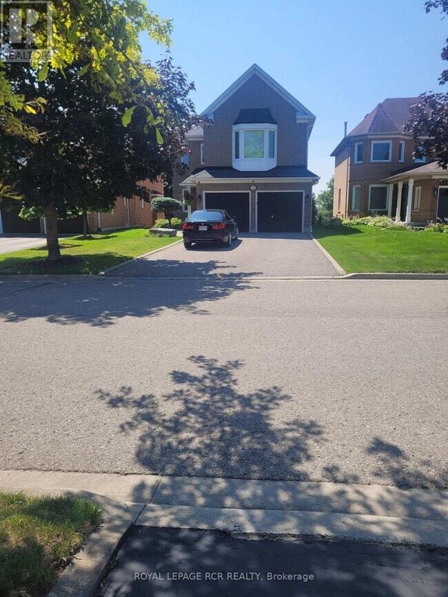 Photo du bâtiment - 130 Widdifield Ave
