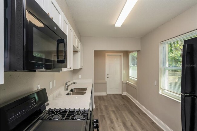 Foto del edificio - 2227 17th Ave S