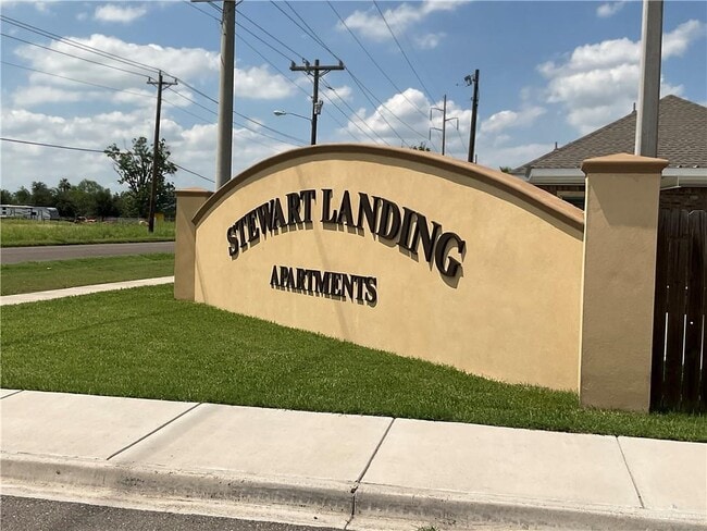 Building Photo - 19 W Garfield Ave