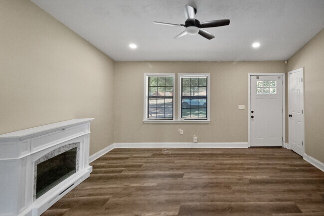 Foto del edificio - 704 Berkshire St
