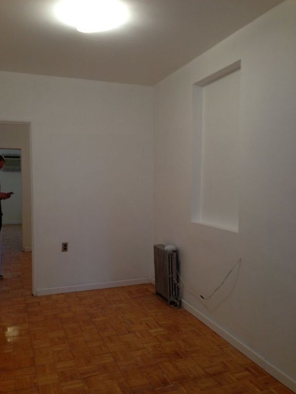 Foto del edificio - 114 Conselyea St