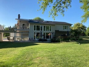 1421 Kirkwall Ct