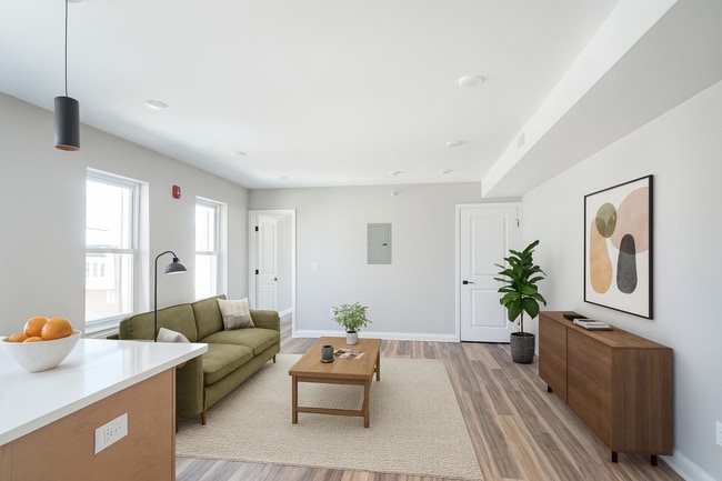 Building Photo - 133 S 57th St