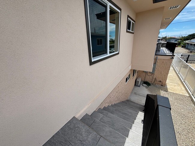 Photo - 1674 Kino St Apartment