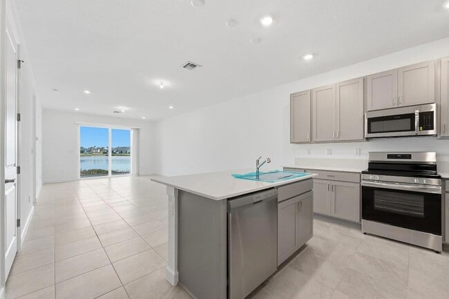 Foto del edificio - 6418 Seabright Ter