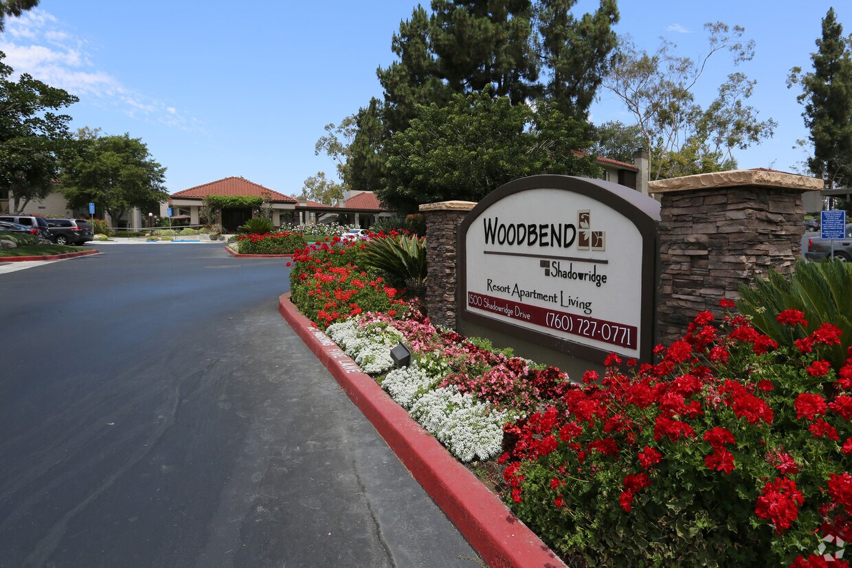 Shadowridge Woodbend Apartments in Vista, CA