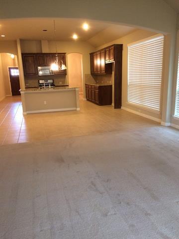 Building Photo - 10848 Sexton Dr