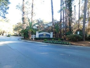 Building Photo - 4 Indigo Run Dr