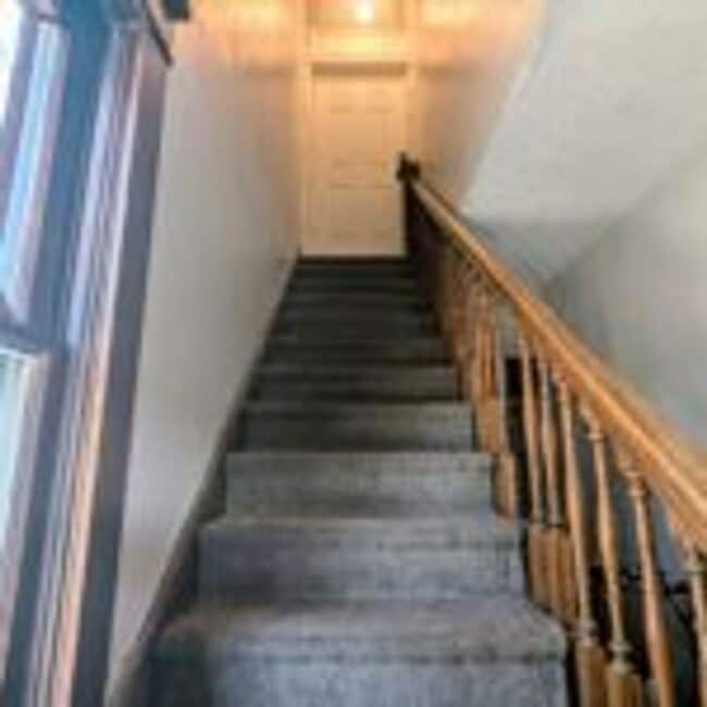 Building Photo - 418 S 23rd Ave E