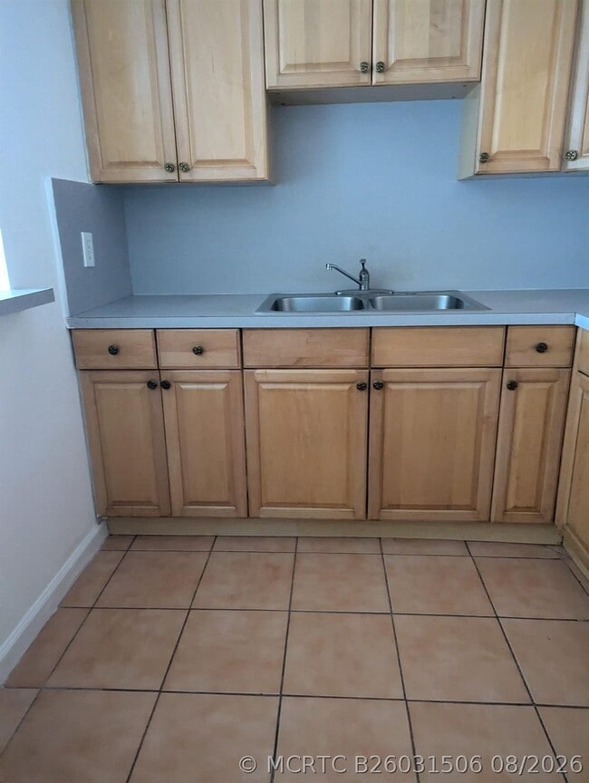 Building Photo - 14830 Naranja Lakes Blvd